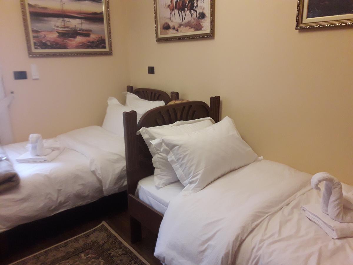 Hotel Vila Mano 코르처 외부 사진