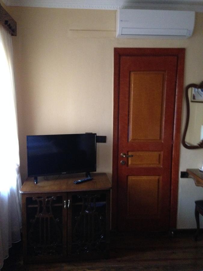 Hotel Vila Mano 코르처 외부 사진